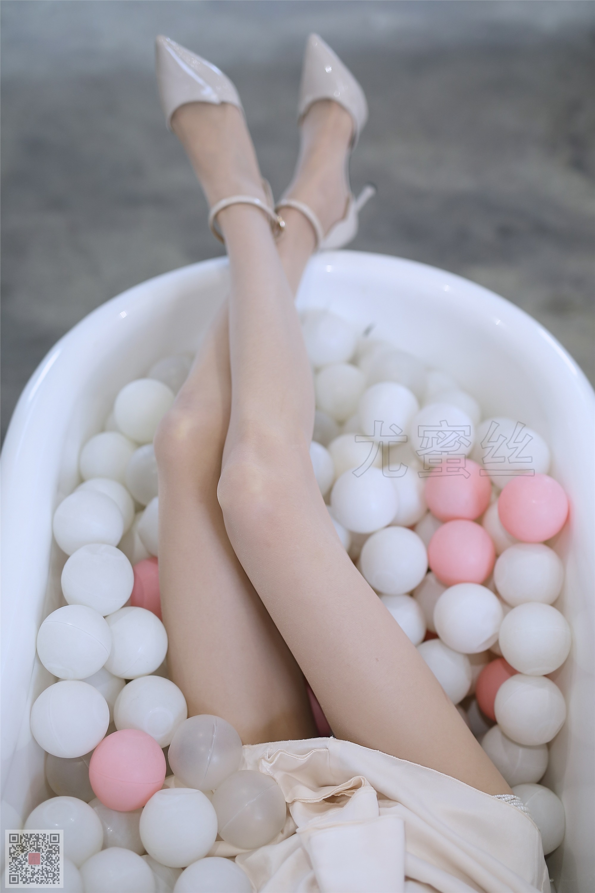 尤蜜丝 穿搭写真 NO.020